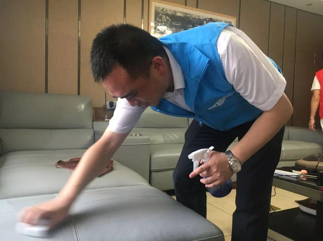 会场保洁(图1)